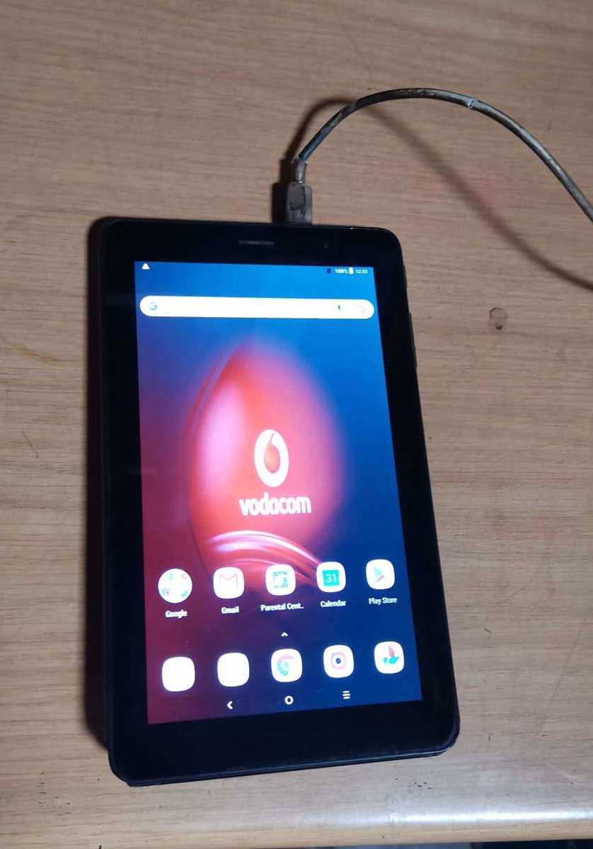Alcatel TABLET 7`  * Model: 9009G *