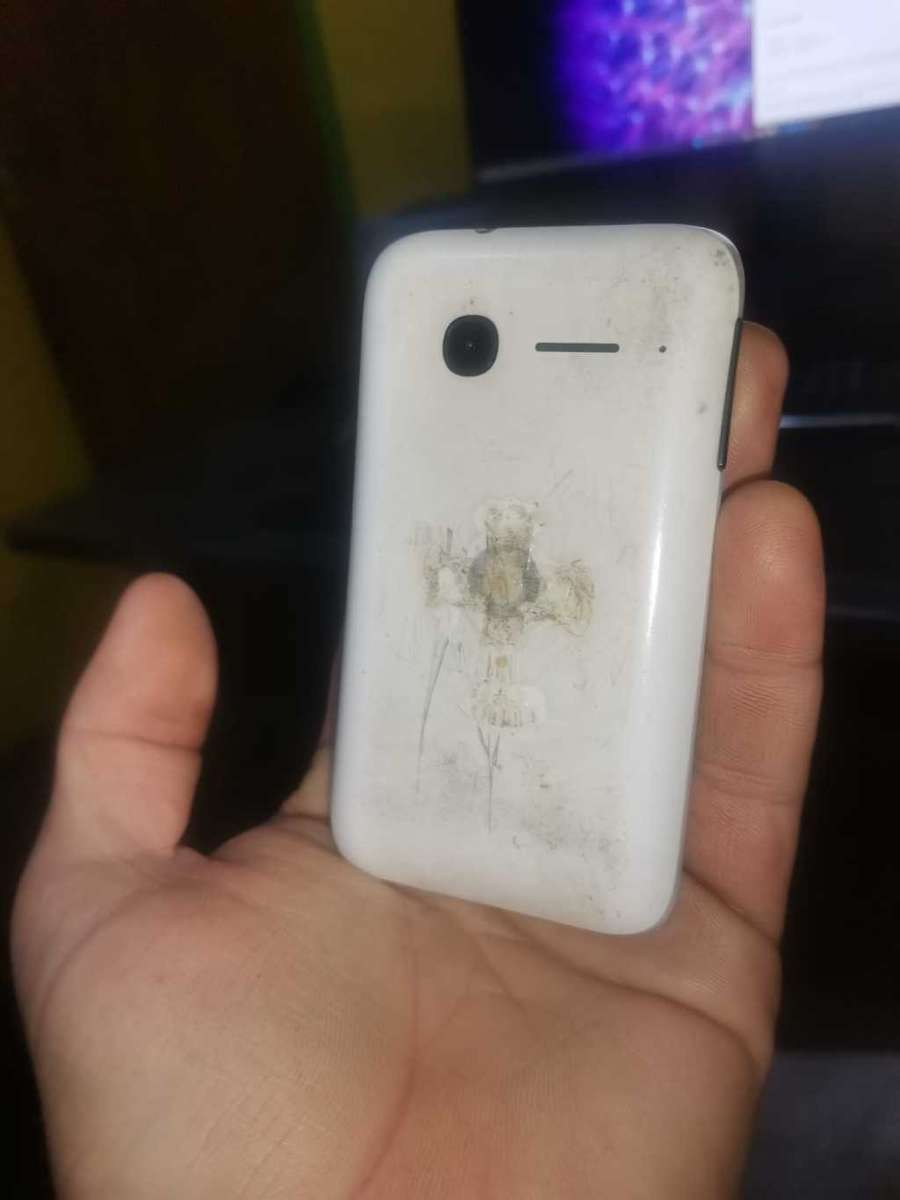 Vodafone Kicka Model VF685