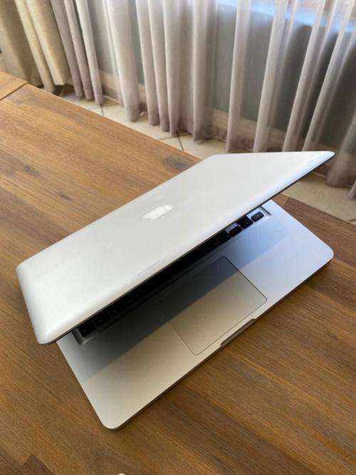 Macbook Pro 13inch 2012