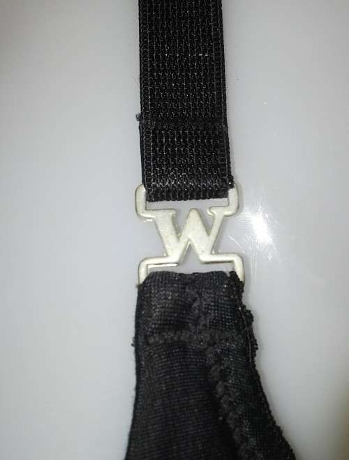 ***Bargain Bundle***1 x Black Wonderbra 1 x Pink Underwired Padded bra Size 36C