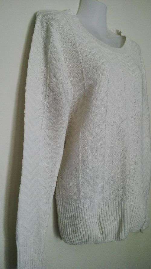 Cream Jersey by Casual Insync Size Large