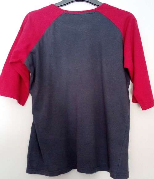 3/4 Sleeve T shirt Size Medium