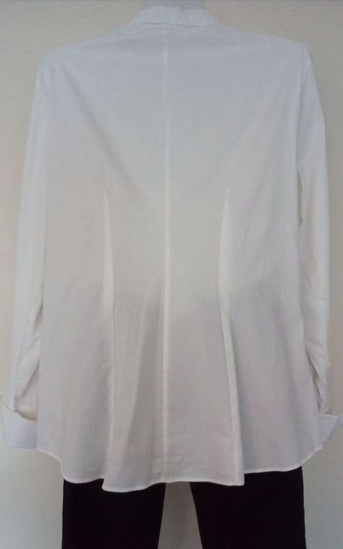 White Fitted Shirt by Studio W Size 16