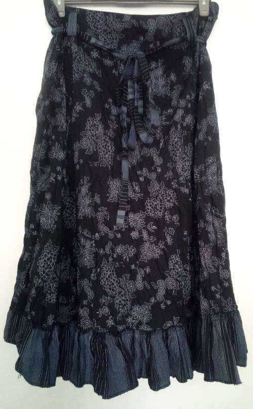 Black Skirt with Flower and Stripe Print Size Large