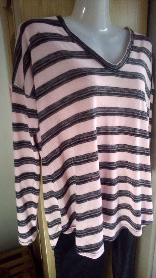 Pink and Black Long Sleeve  V Neck T shirt by Woolworths Studion Size 14