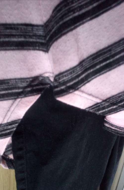 Pink and Black Long Sleeve  V Neck T shirt by Woolworths Studion Size 14