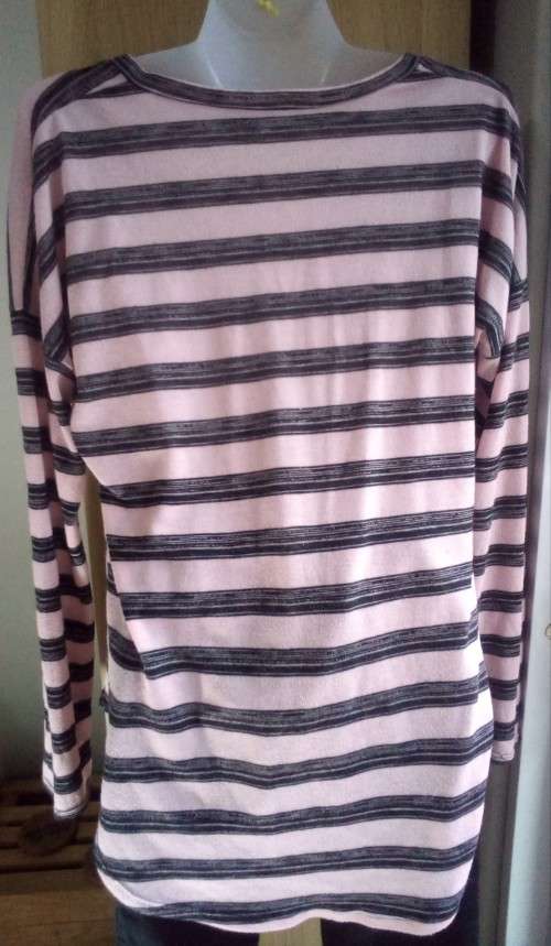 Pink and Black Long Sleeve  V Neck T shirt by Woolworths Studion Size 14