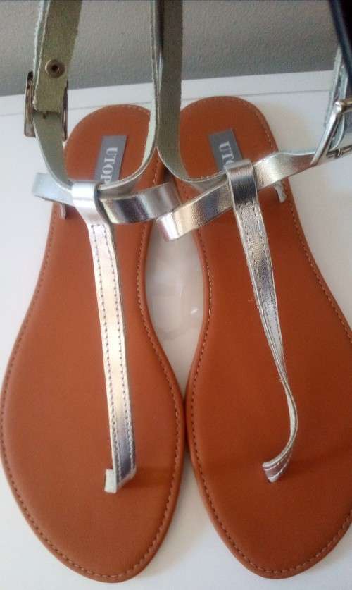 Thong, Ankle Strap Sandals with Silver Straps Size 8