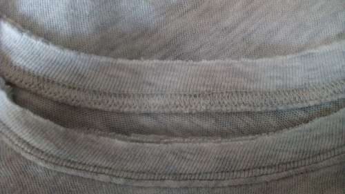 3/4 Sleeve Fitted T shirt by Abercrombie and Fitch Size Medium