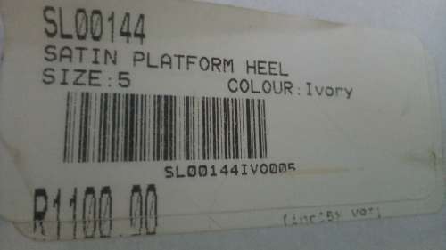 Oleg Cassini, Designer  Satin Platform Heels in Ivory Size 5.  Bridal, Wedding, Matric Ball. Event.