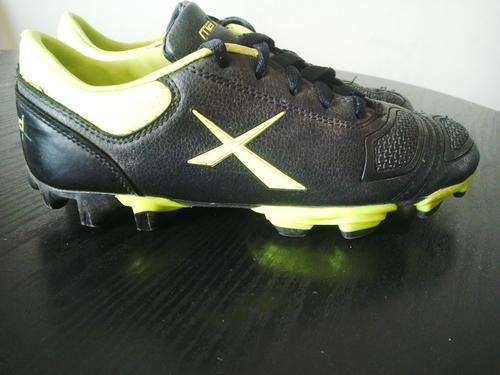 Boys Soccer Boots by Maxed Size 3