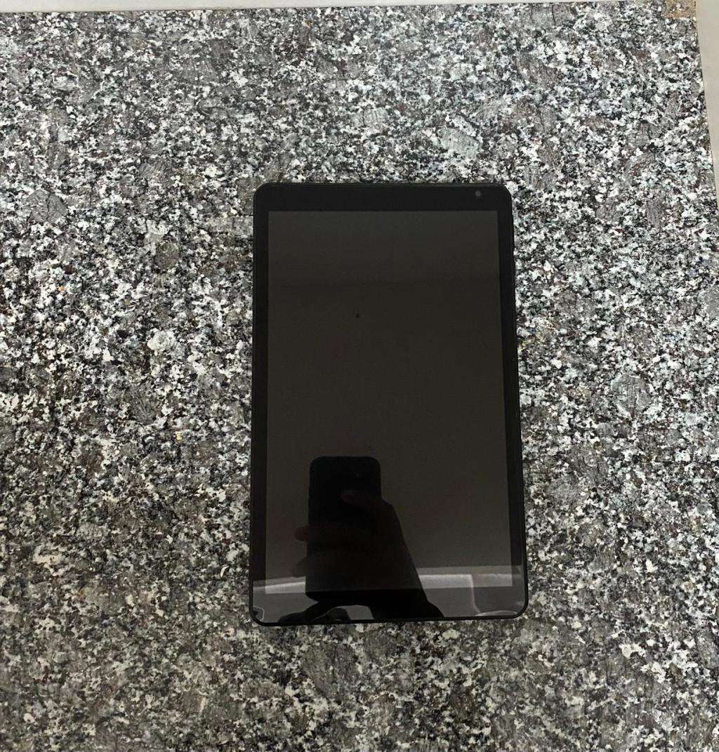 Mercer Xpress Smartlife(M17QF6-3G+) WiFi Tablet