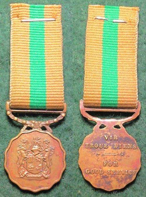 SADF 10 yr Medal For Good Service - Miniature