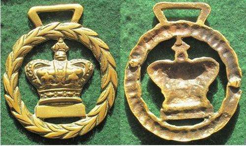 Queen Victorian Crown Horse Brass