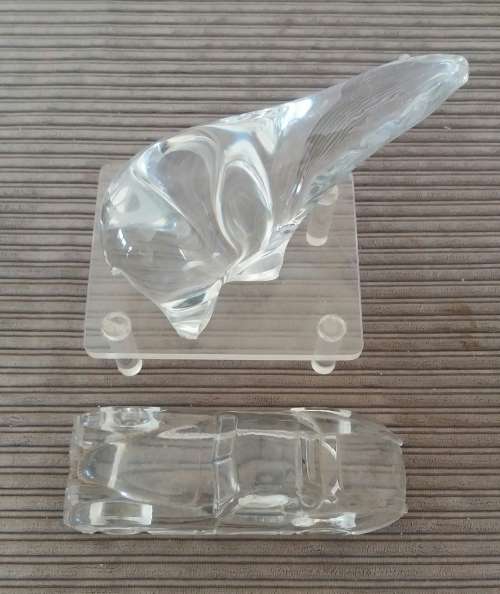 SOLID GLASS PAPER WEIGHTS. 1 X SEAL. 1 X MOTOR CAR