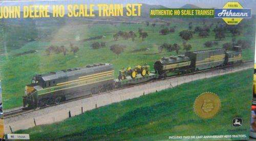 John Deere  " HO Scale Train Set & Accessory Set " FREE SHIPPING