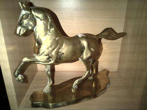 brass horse stat