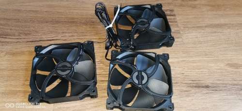 5 x NZXT and 4 x Corsair Computer Case Fans