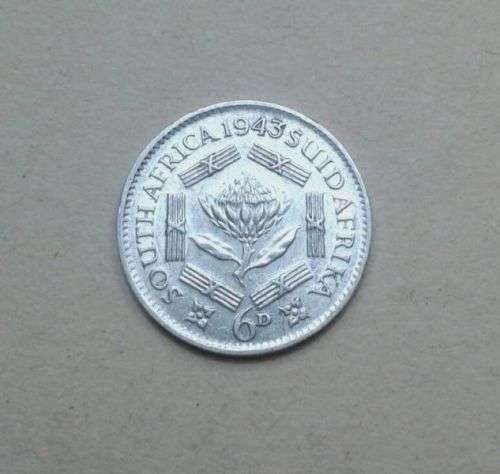 Excellent 1943 union silver sixpence in XF grade