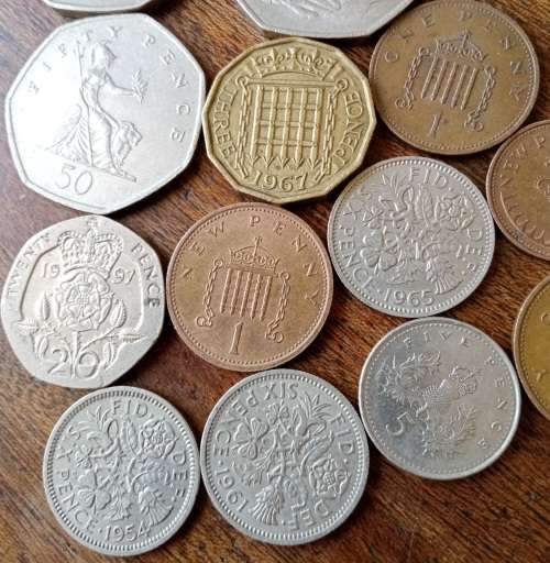 Nice mixed lot of x13 British coins as per images