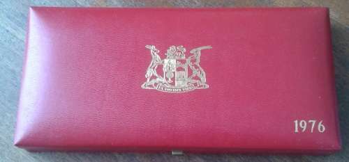 Partial 1976 proof set (50c-1/2c) in case