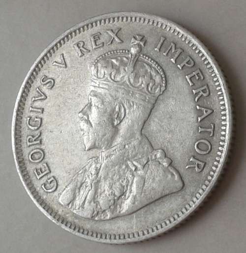 Nice 1929 union silver shilling in XF