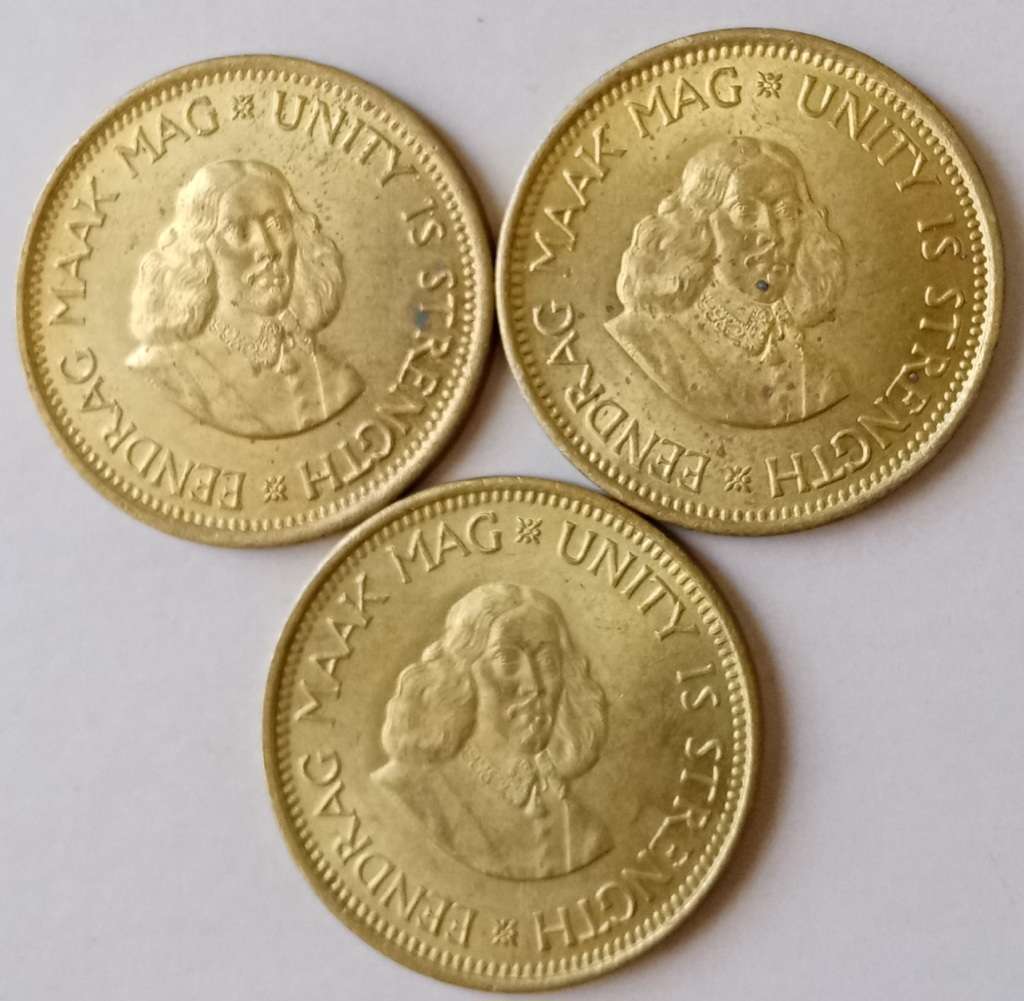 1961/1962/1964 Republic 1/2c set in high grade.