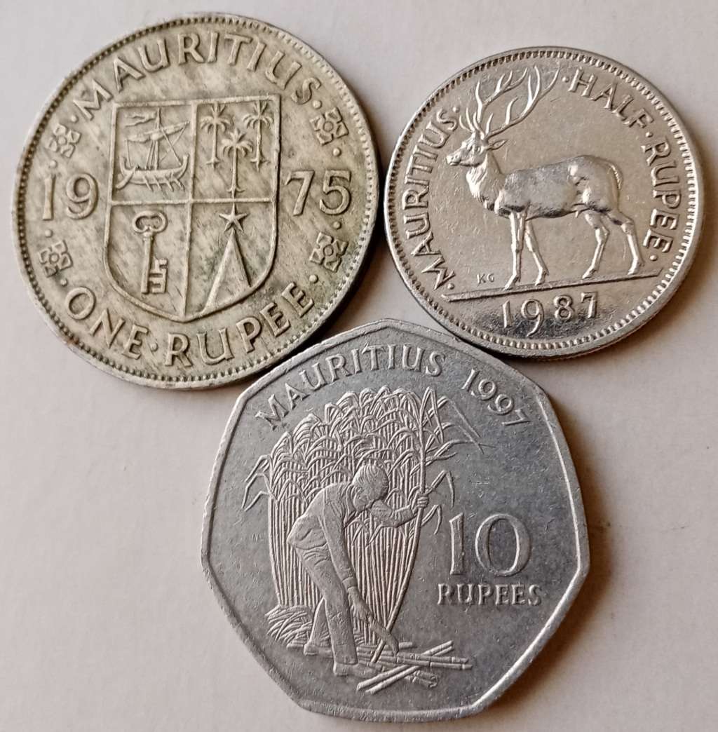 Lot of x3 different Mauritius coins