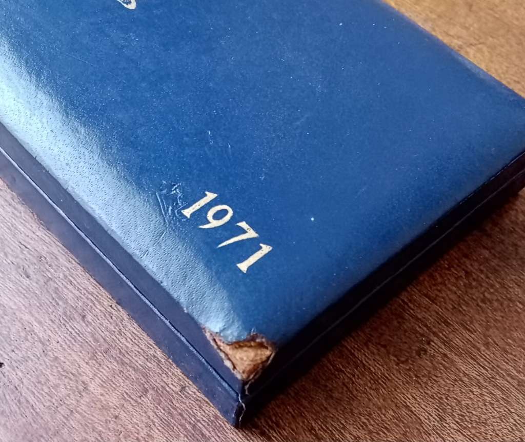 Nice 1971 S.A short proof set with silver R1