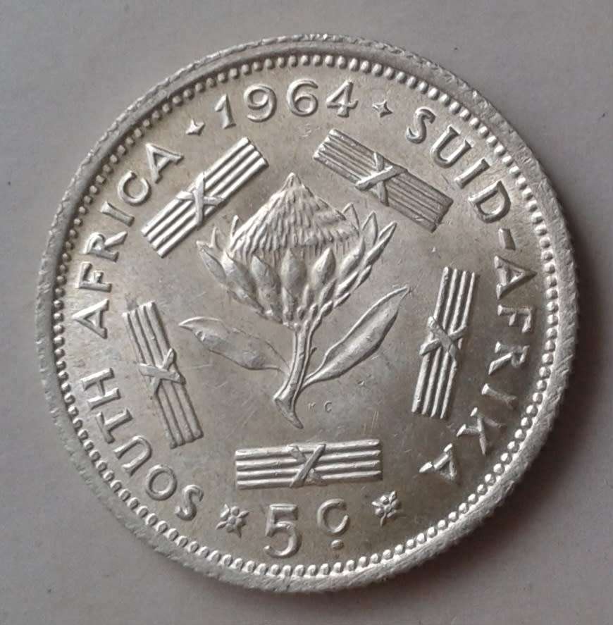 Uncirculated 1964 van Riebeeck silver 5c.