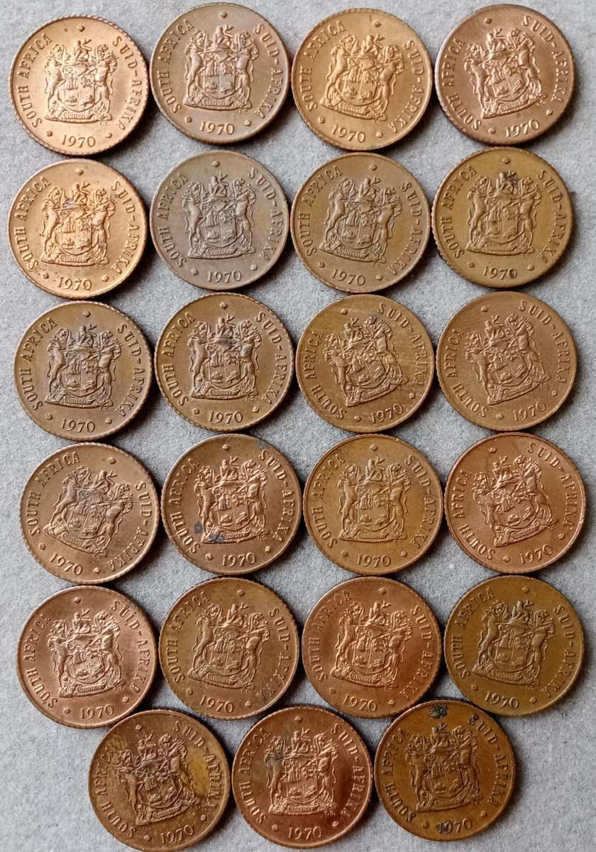 Lot of x23 republic 1/2c coins (1970)