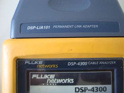 Fluke DSP-4300 Cable Analyzer + Smart Remote and 2 x DSP-LIA101 Permanent Link Adaptors