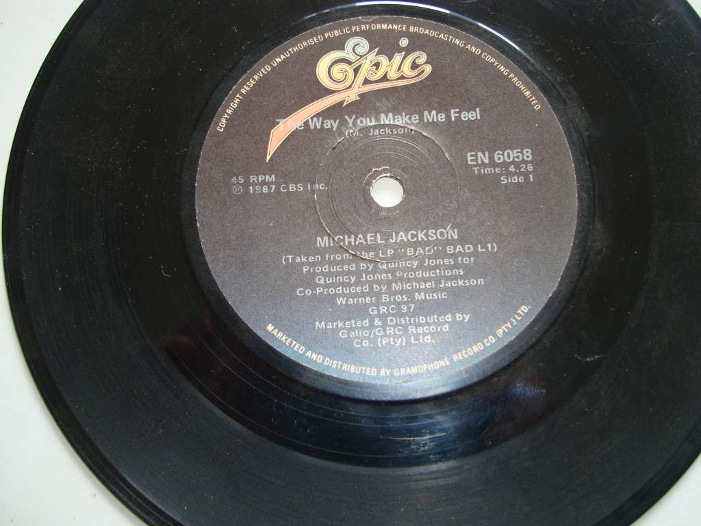 Michael Jackson - The way you make me feel 7` single