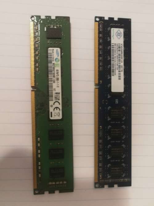 2 x 4GB DDR3 RAM