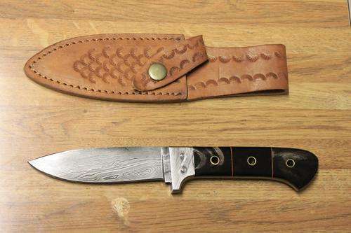 NEW DAMASCUS BLADE HUNTING KNIFE