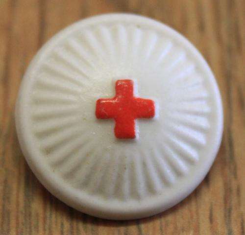 ORIGINAL WW1 GERMAN RED CROSS BADGE