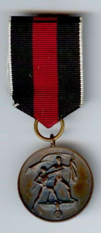 ORIGINAL GERMAN WW2 SUDETENLAND MEDAL - FLOWER WARS