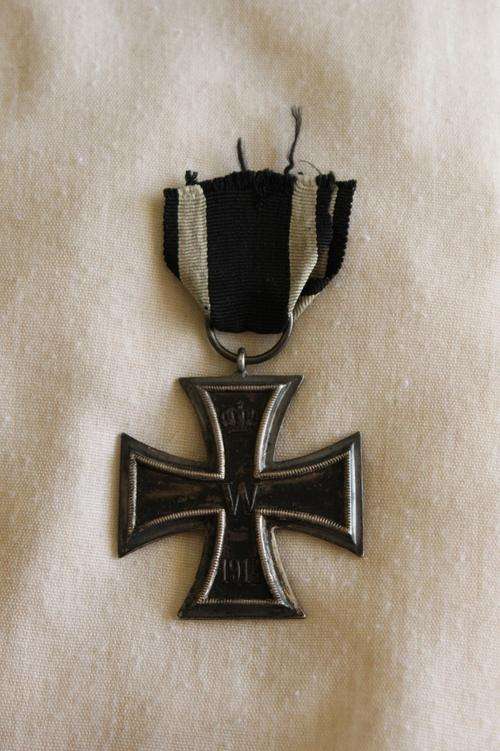 ORIGINAL WW1 GERMAN IRON CROSS 2ND CLASS (EK2 )