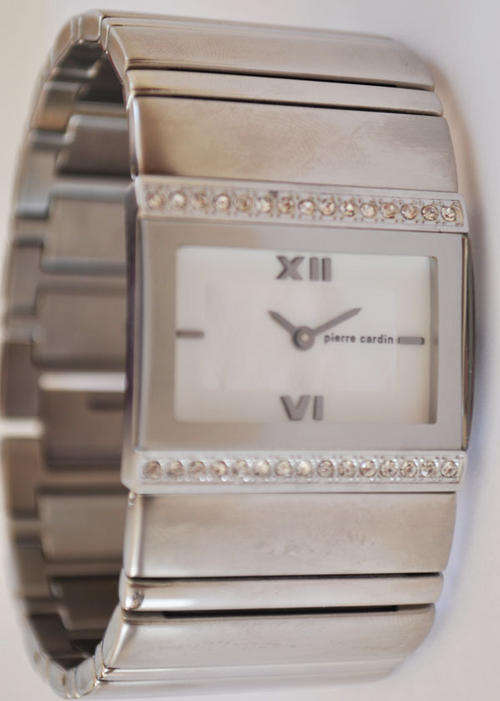 *BRAND NEW* Pierre Cardin Ladies Silver Bracelet watch Rectangle Dial with Stones*MAGNIFICENT WATCH*