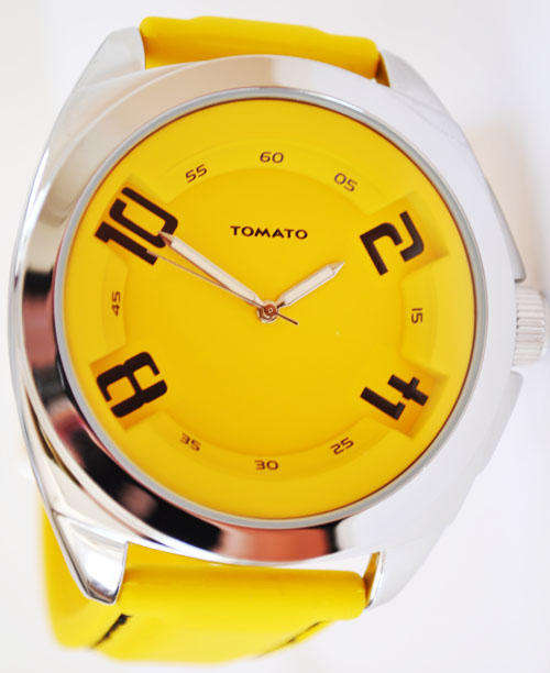 BRAND NEW Tomato Gents Yellow Rubber Band Stainless Steel Round Dial Sports Watch**Stunning Watch**