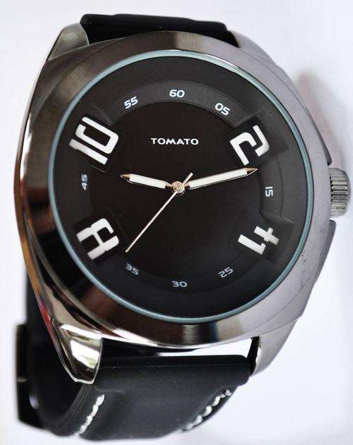 BRAND NEW Tomato Gents Black Rubber Band Stainless Steel Round Dial Sports Watch**Stunning Watch**