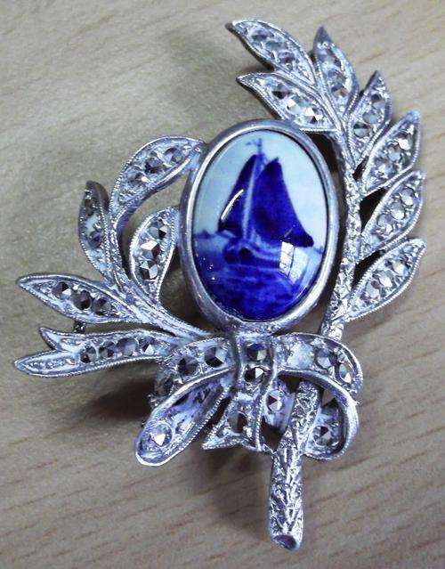 Marcasite brooch with piece of Delft porcelain