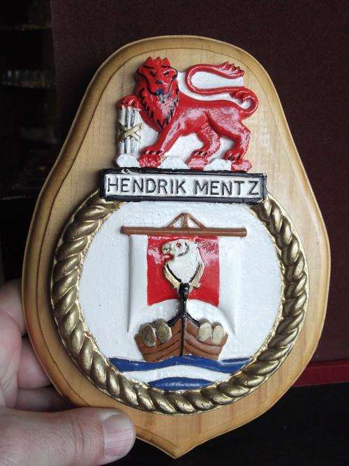 SA Navy, Hendrik Mentz ships plaque, plaster of paris - as per photo