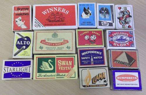 Lot of 15 empty matchboxes from around the world - UK, Yugoslavia, Australia, USA, Chile etc.