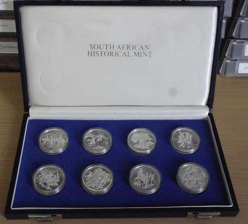 Zulu War Centenary medallion set 1979, in box with certificate - 200g of silver