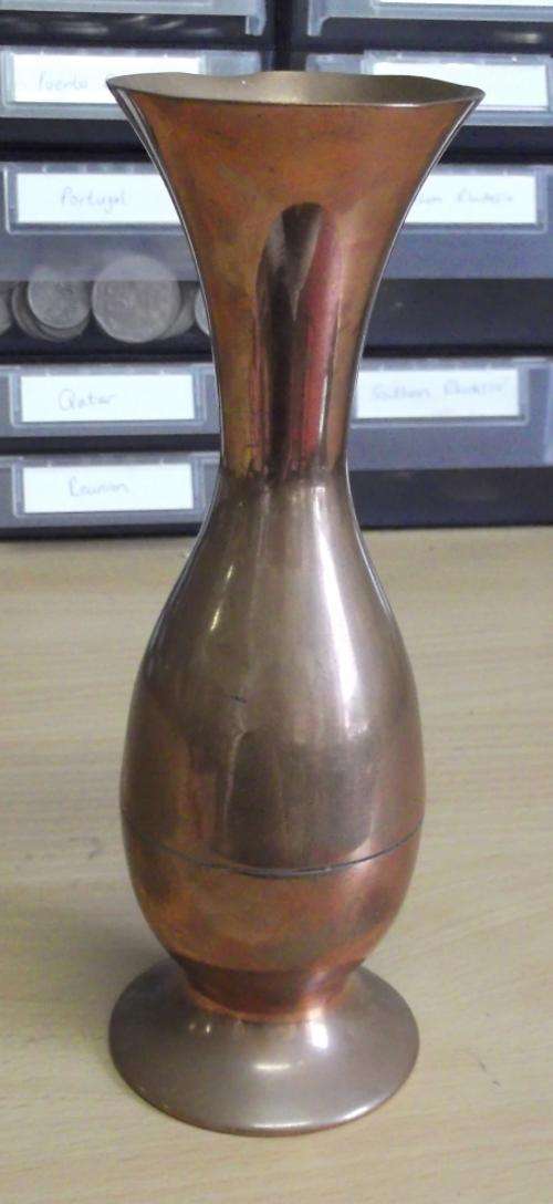 Copper vase - as per photos