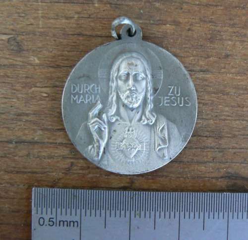 Vintage Christian pendant "To Jesus Through Mary" - German