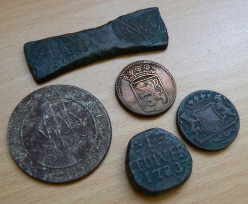 Lot of 5 Van Riebeeck Replica tokens