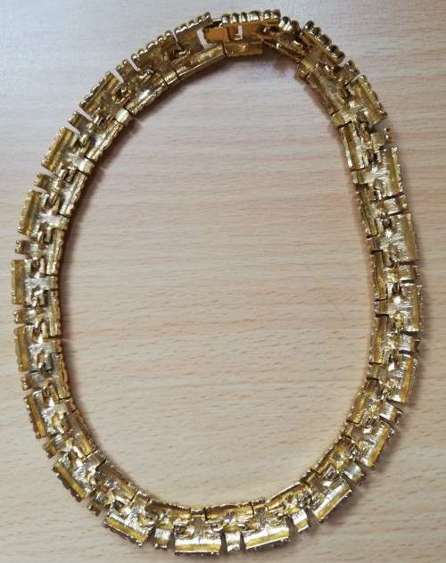Vintage heavy gold-tone link choker - 40cm long