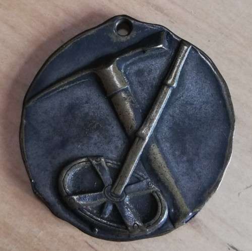 Vintage Saint Bernard patron saint of skiers & mountaineers medallion